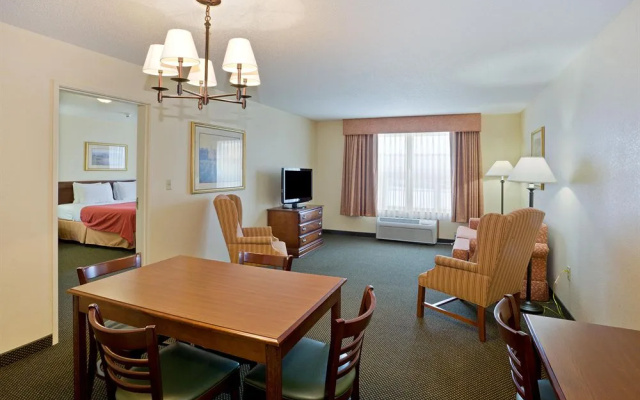 photo 5 of Country Inn & Suites By Carlson, Houghton, MI