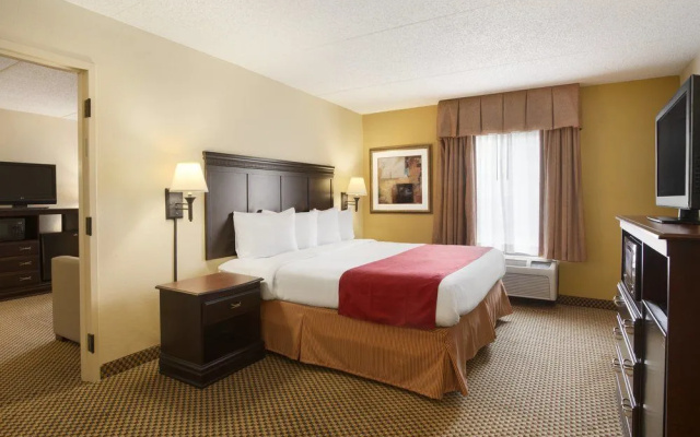 photo 5 of Country Inn & Suites by Carlson, Jacksonville I-95 South