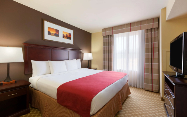 photo 3 of Country Inn & Suites by Radisson, Ashland - Hanover, VA