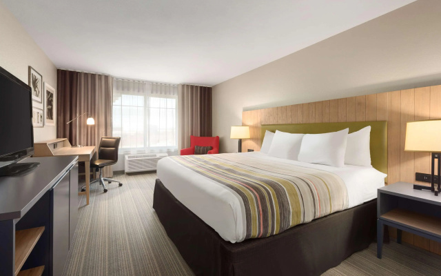 photo 3 of Country Inn & Suites by Radisson, Middleton - Madison West