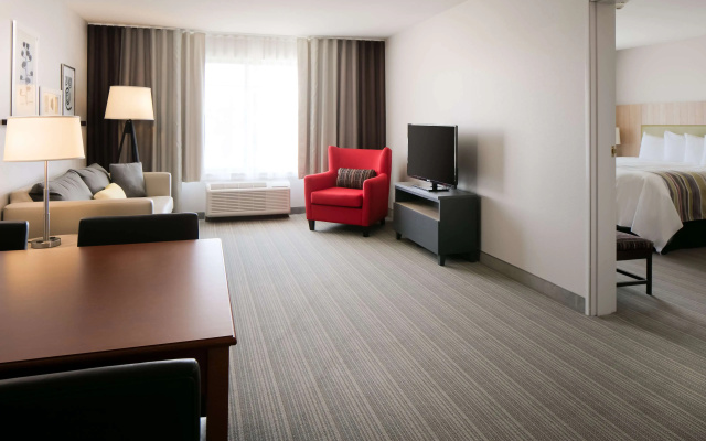 photo 4 of Country Inn & Suites by Radisson, Middleton - Madison West