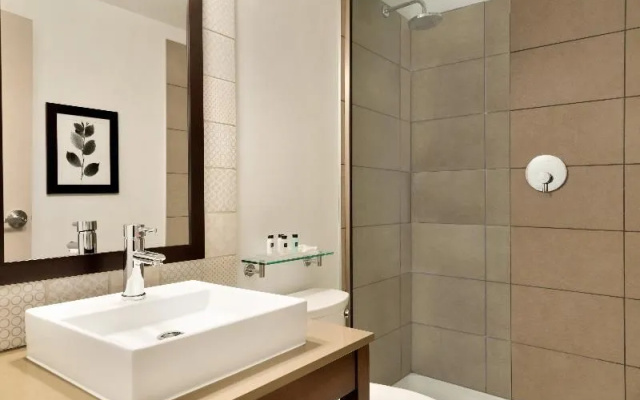 photo 2 of Country Inn And Suites Seattle