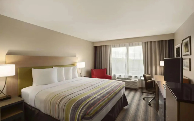 photo 5 of Country Inn & Suites by Radisson, Charlottesville-UVA, VA