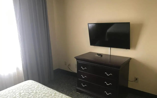 photo 3 of Country Inn & Suites By Carlson Northlake
