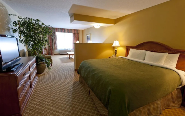 photo 4 of Country Inn _ Suites By Carlson, Portland Airport, Or