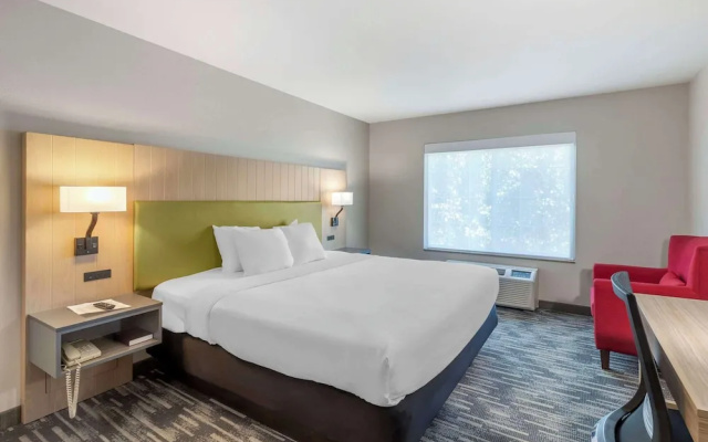 photo 3 of Country Inn & Suites By Carlson, St, Peters, Mo