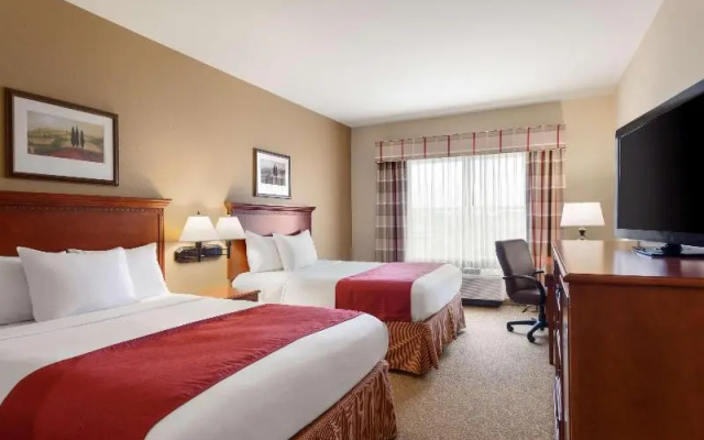 photo 3 of Country Inn & Suites Harrisburg@ Union Deposit Rd.