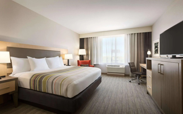 photo 5 of Country Inn & Suites by Radisson, New Braunfels, TX