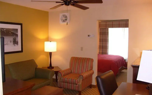 photo 4 of Country Inn & Suites Charleston