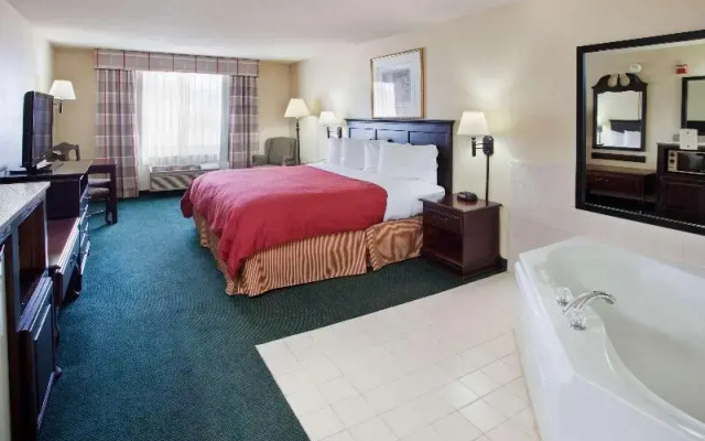 photo 2 of Country Inn & Suites Hiram
