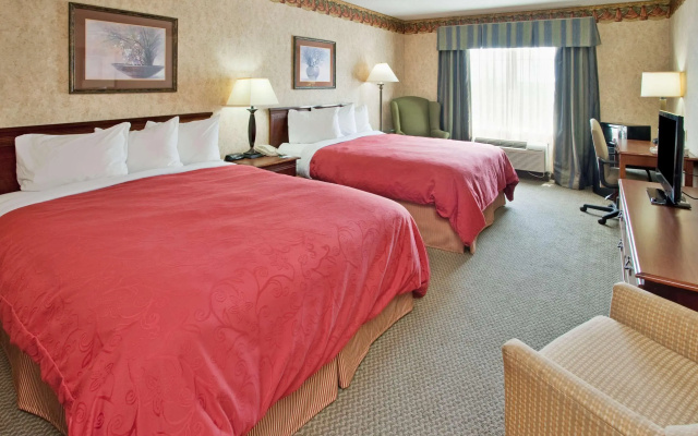 photo 3 of Country Inn & Suites by Radisson, Somerset, KY