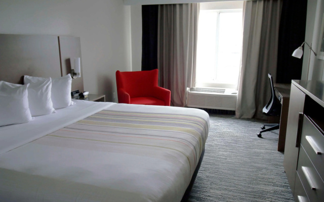 photo 4 of Country Inn & Suites by Radisson, Council Bluffs, IA