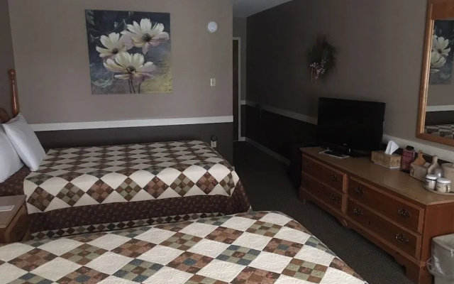 photo 5 of Country Living Inn