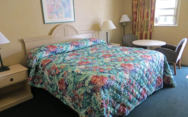photo 2 of Country Lodge