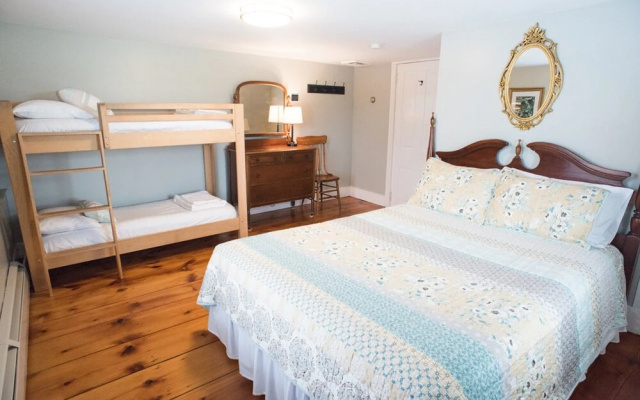 photo 3 of Country Log House Farm Bed and Breakfast