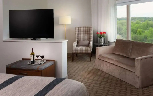 photo 5 of The Ingleside Hotel