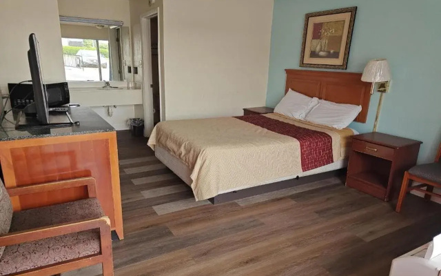 photo 2 of Travelodge by Wyndham Richmond Kentucky