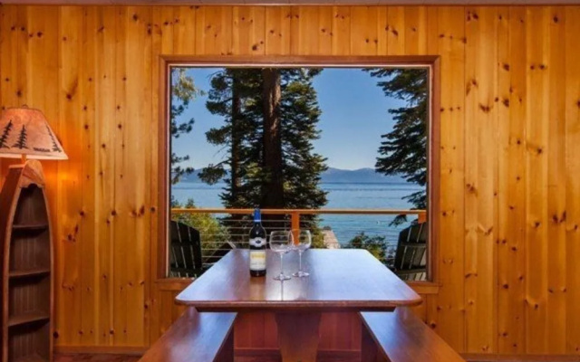 photo 4 of Couples Cove Lakefront Cabin