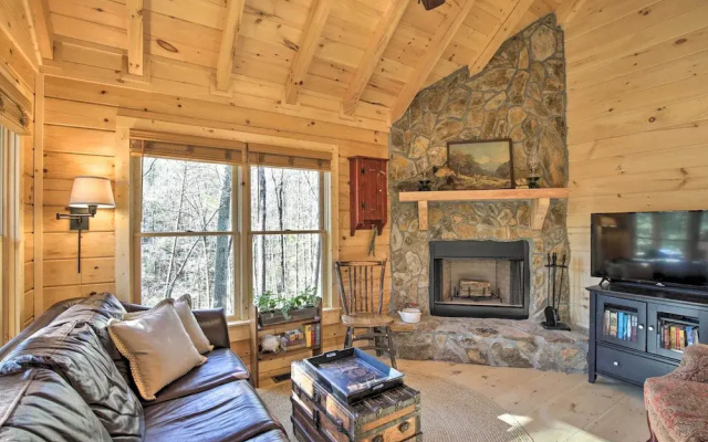 photo 3 of Cherry Log Couples Cabin Near Hiking & Waterfalls