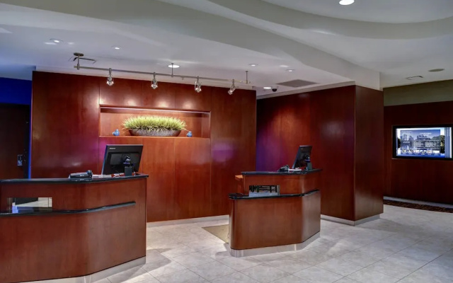 photo 2 of Courtyard Atlanta Airport West