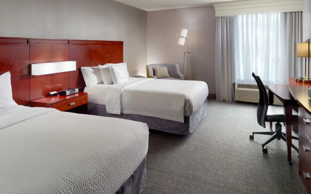 photo 2 of Courtyard Atlanta Buckhead
