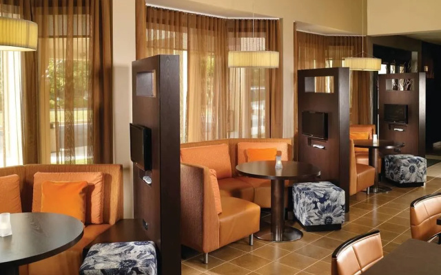 photo 2 of Courtyard Atlanta Executive Park/Emory