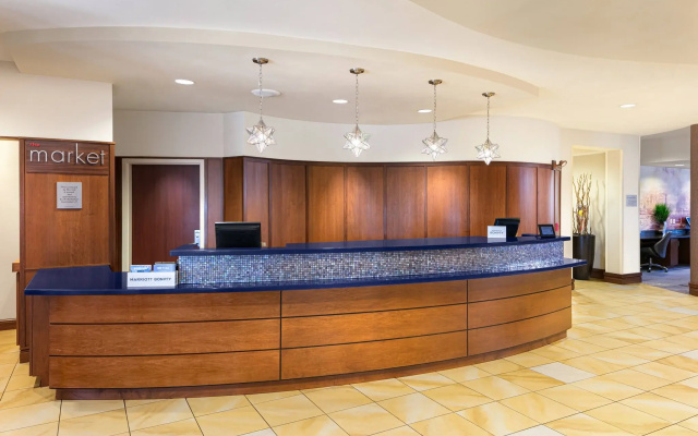 photo 2 of Courtyard by Marriott Bethlehem Lehigh Valley/I-78