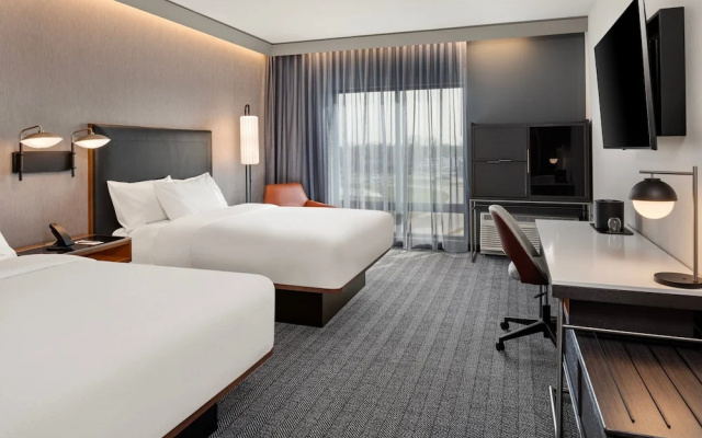 photo 4 of Courtyard by Marriott Bettendorf