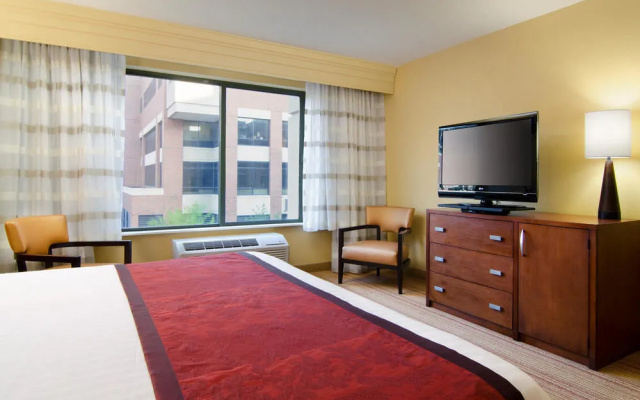 photo 3 of Courtyard Birmingham Downtown at UAB