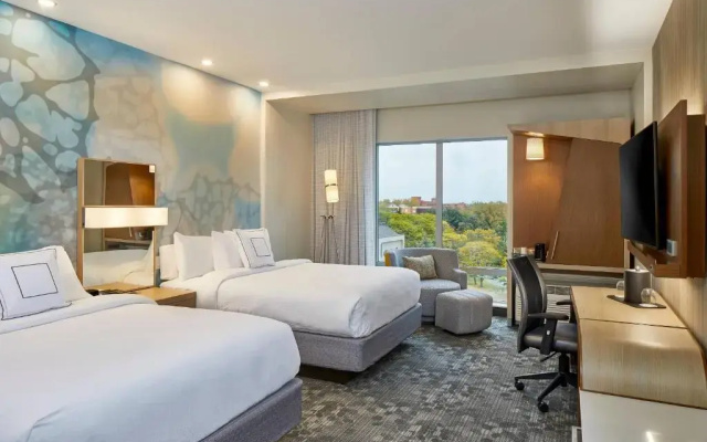 photo 3 of Courtyard by Marriott Albany Airport
