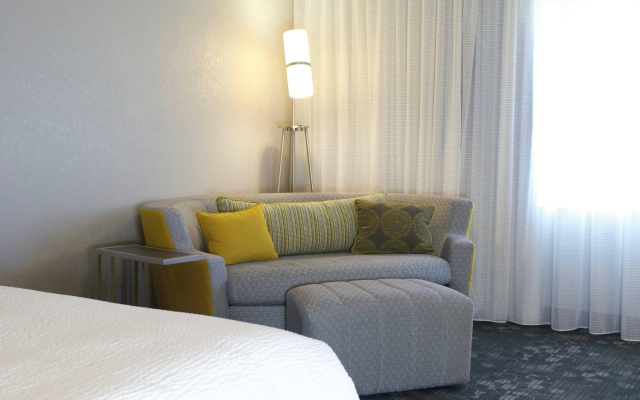 photo 5 of Courtyard by Marriott Asheville Airport