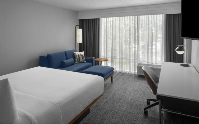 photo 4 of Courtyard by Marriott Atlanta Buckhead