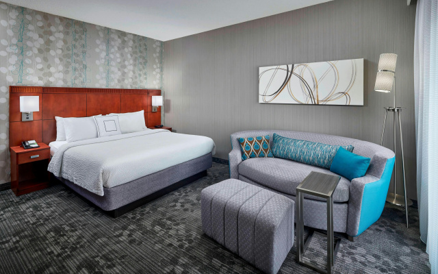 photo 3 of Courtyard by Marriott Baltimore BWI Airport