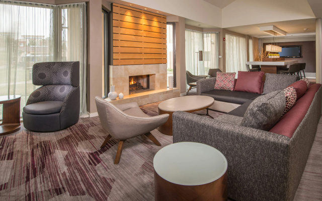 photo 5 of Courtyard by Marriott Baltimore BWI Airport