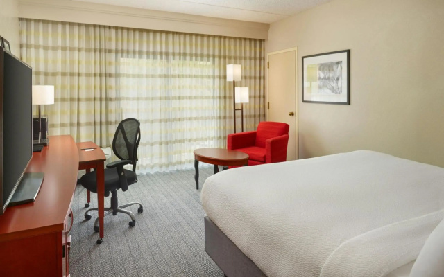 photo 5 of Courtyard by Marriott Baton Rouge Acadian Centre/LSU Area
