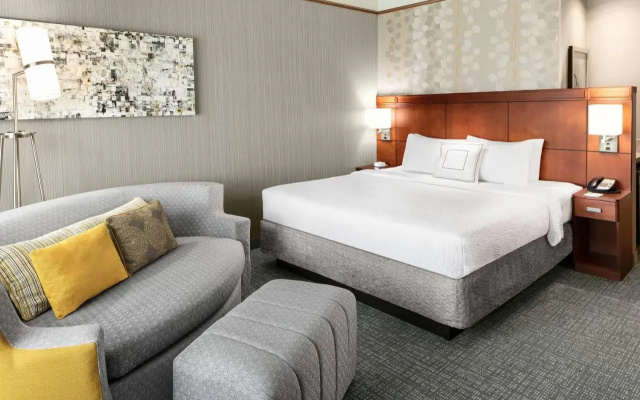 photo 3 of Courtyard by Marriott Bethlehem