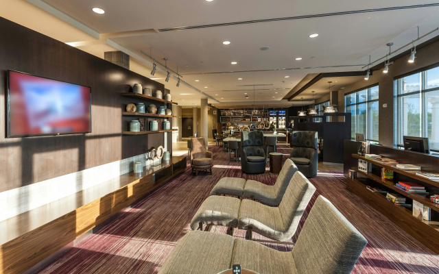 photo 2 of Courtyard by Marriott Boston Littleton