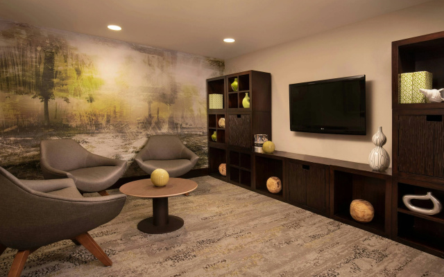 photo 3 of Courtyard by Marriott Bradenton Sarasota Riverfront