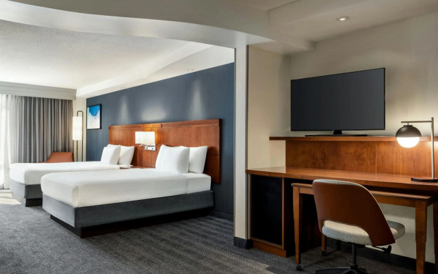 photo 5 of Courtyard by Marriott Burlington Mt. Holly Westampton
