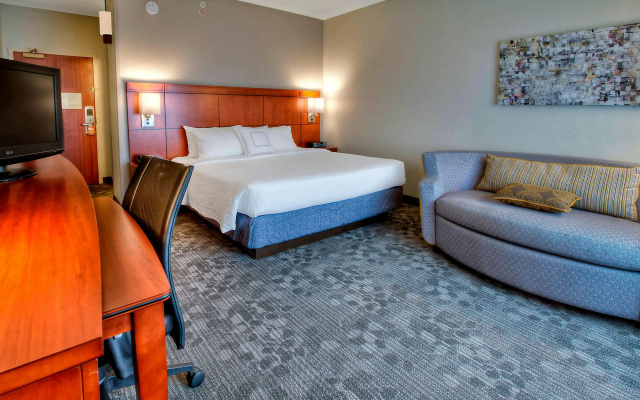 photo 3 of Courtyard by Marriott Burlington