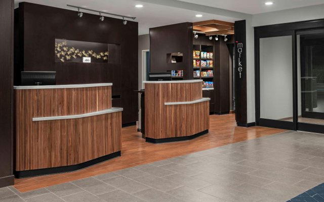 photo 2 of Courtyard by Marriott Jacksonville Butler Boulevard