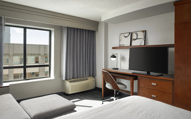 photo 3 of Courtyard by Marriott Washington Capitol Hill/Navy Yard