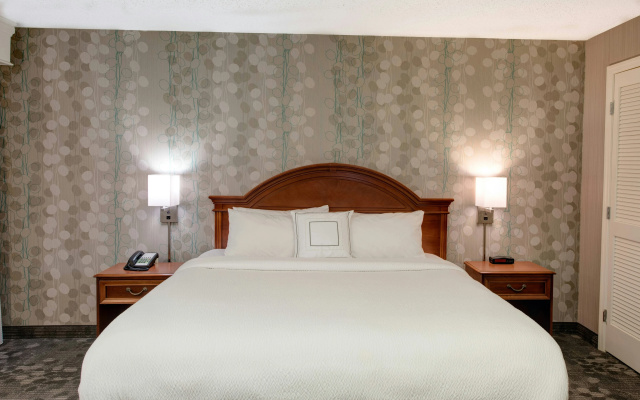 photo 5 of Courtyard by Marriott Chapel Hill