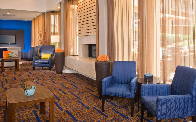 photo 3 of Courtyard by Marriott Charlotte Southpark