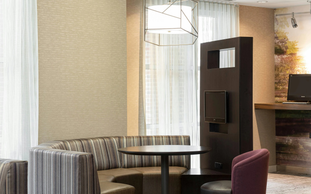 photo 3 of Courtyard by Marriott Charlottesville University Medical Ctr