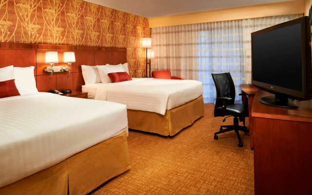 photo 3 of Courtyard by Marriott Chicago Arlington Heights / South