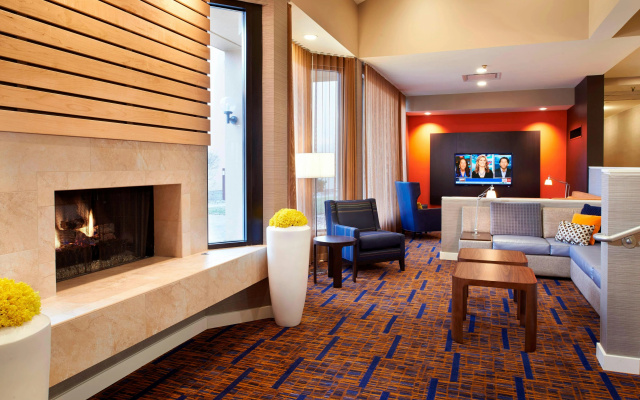 photo 4 of Courtyard by Marriott Chicago Arlington Heights / South