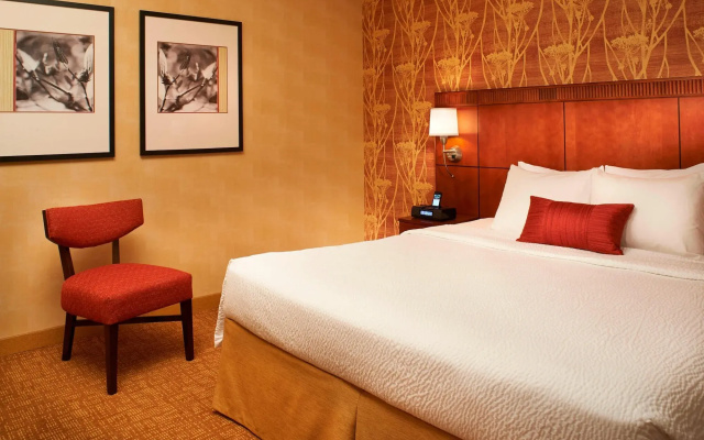 photo 5 of Courtyard by Marriott Chicago Naperville