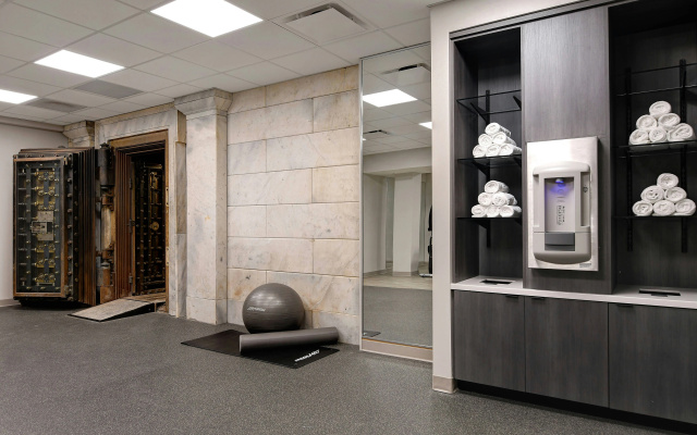photo 3 of Courtyard by Marriott Cincinnati Downtown