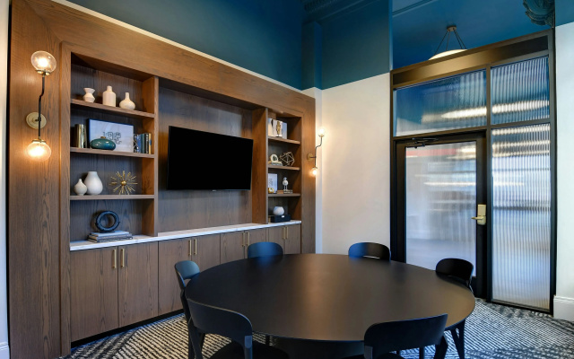 photo 4 of Courtyard by Marriott Cincinnati Downtown